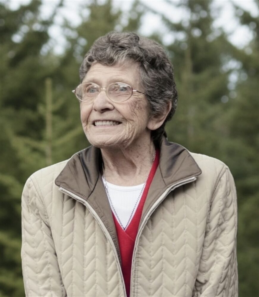 Photo of PHYLLIS LOUISE SUTHERLAND