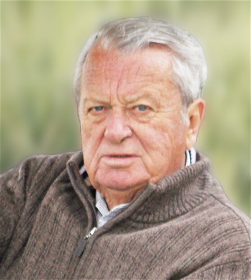 Photo of KENNETH FRANK RICHARDS