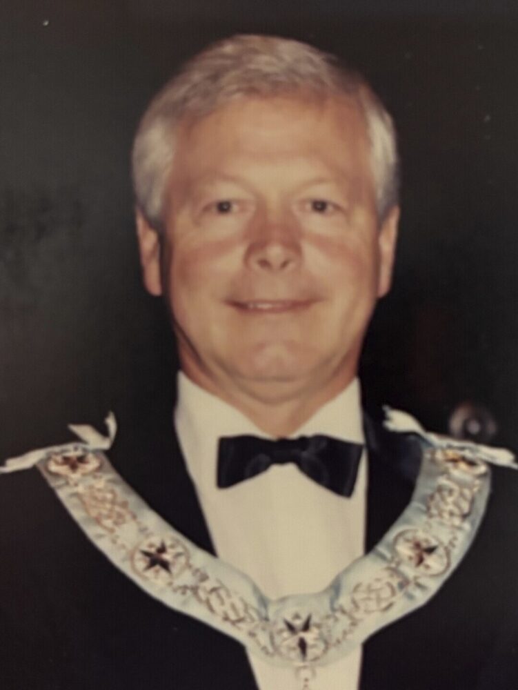 Photo of Ken Alexander