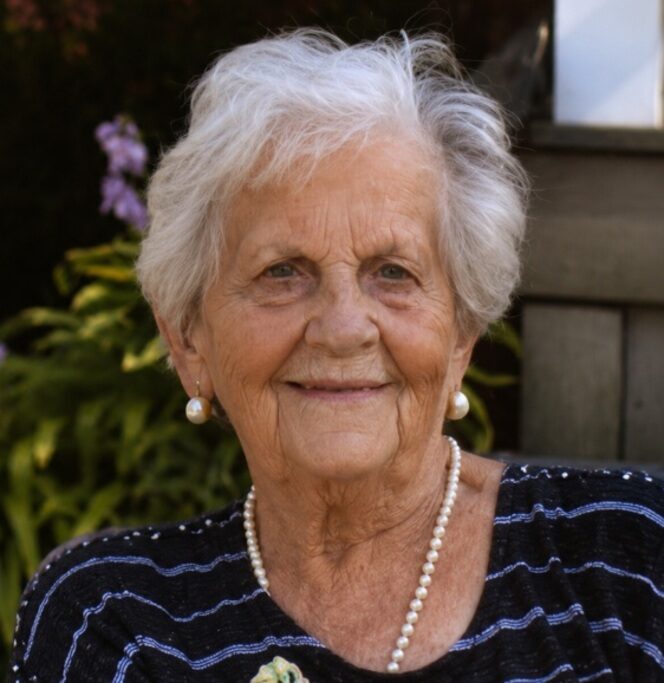 Photo of Gertrude "Grace" MILLAR
