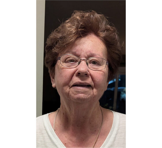 Photo of Laura Lynn MINZEN
