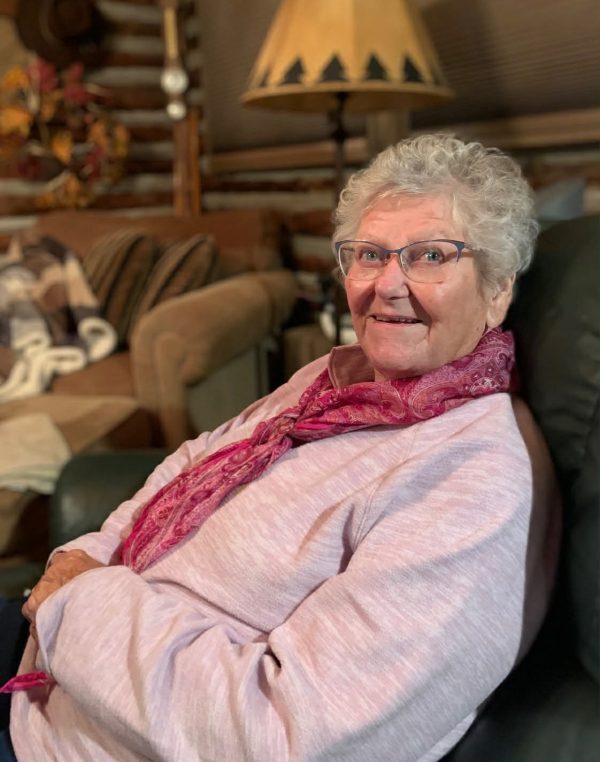 Photo of 21 Apr Beverley Elizabeth Bull (née Leech)