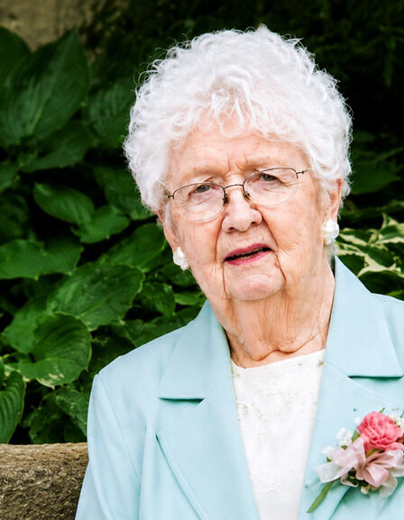 Photo of Margaret Anne Maynard (Nee Farrell)