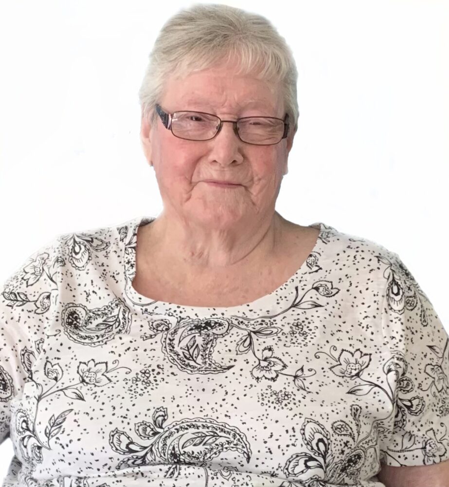 Photo of Nora HANLAN
