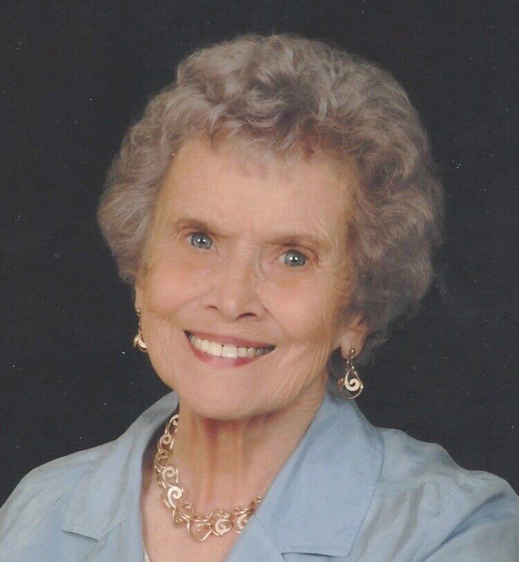 Photo of Mildred Ethel (nee Overholt) ELLIOTT