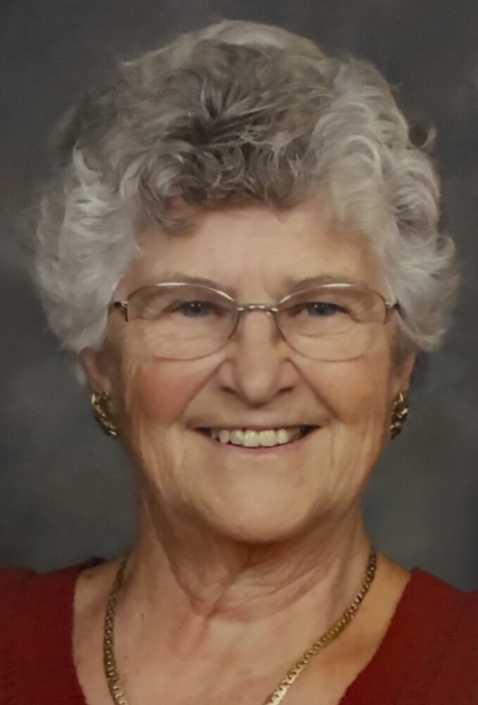 Photo of Helga Froese-Rahn (nee Reimer)
