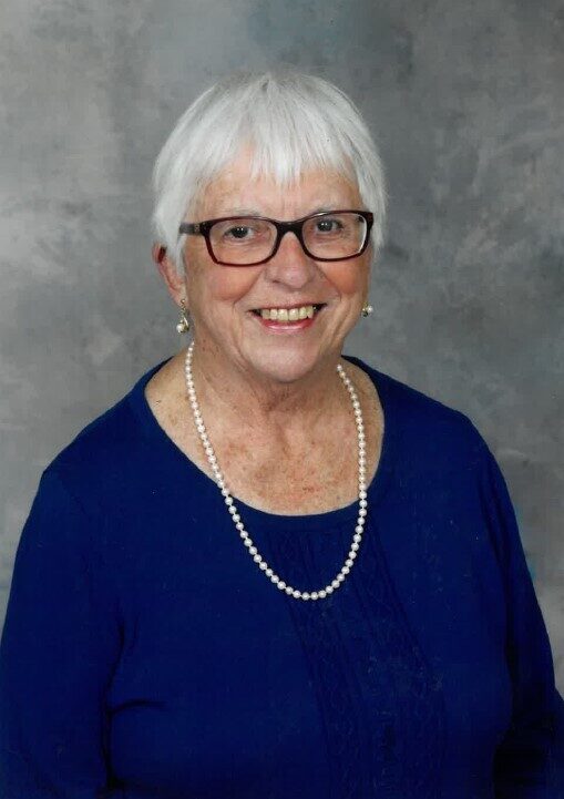 Photo of Carol GOLL