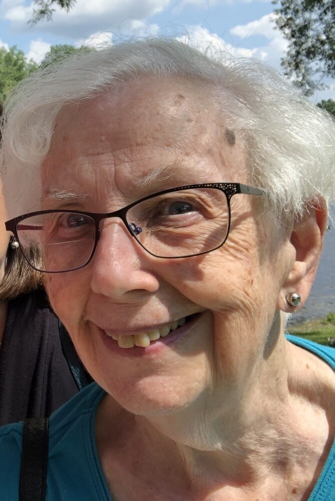 Photo of Lois Ada (Beemer) MANSER