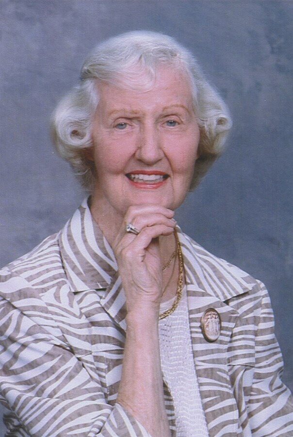 Photo of MARY LOUISE OAKES, KC