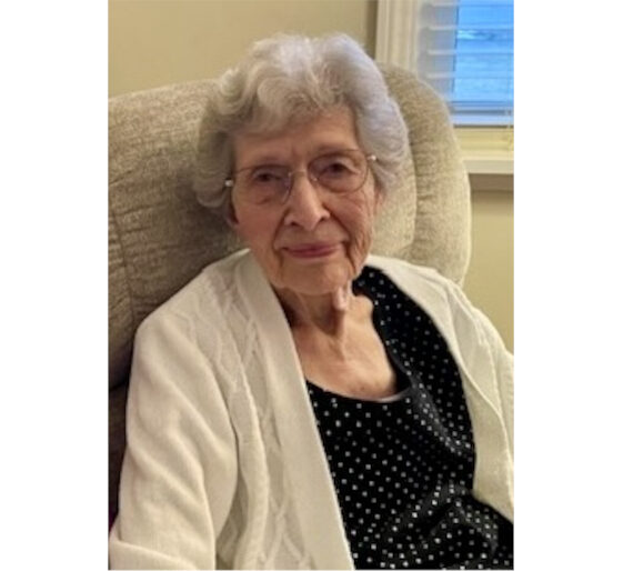 Photo of "Sandra" Helen Alexandra BURT