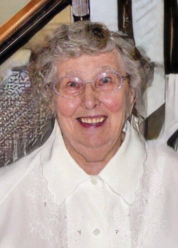 Photo of Rita (nee Bell) HOUSEMAN