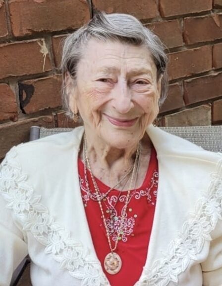 Photo of Helena Horvath