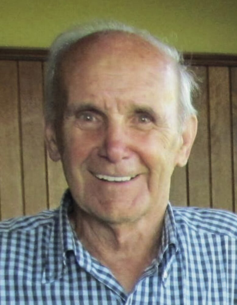 Photo of William Johnston (Bill)