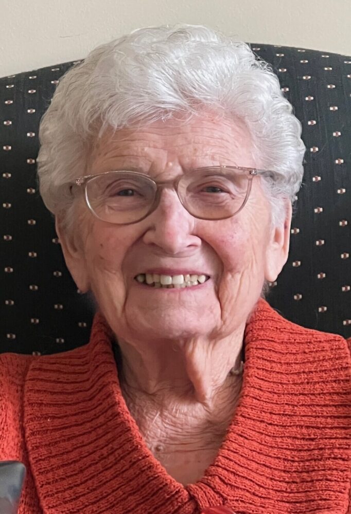 Photo of Christina LES