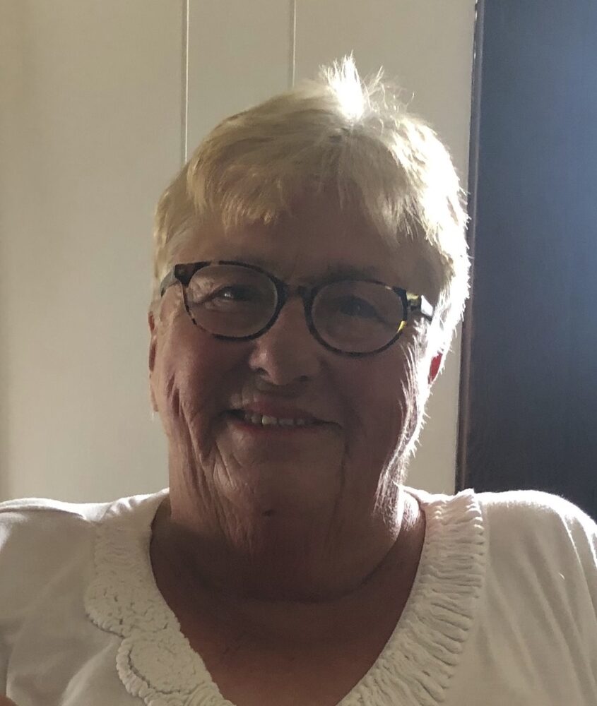 Photo of Linda Ilene (nee Lyne) BARKER