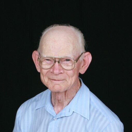 Photo of Earl Russell TURRIFF