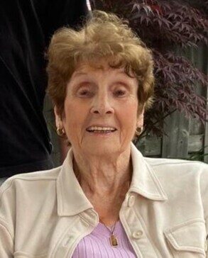 Photo of Margaret Creswell (née Russell) CRAIG