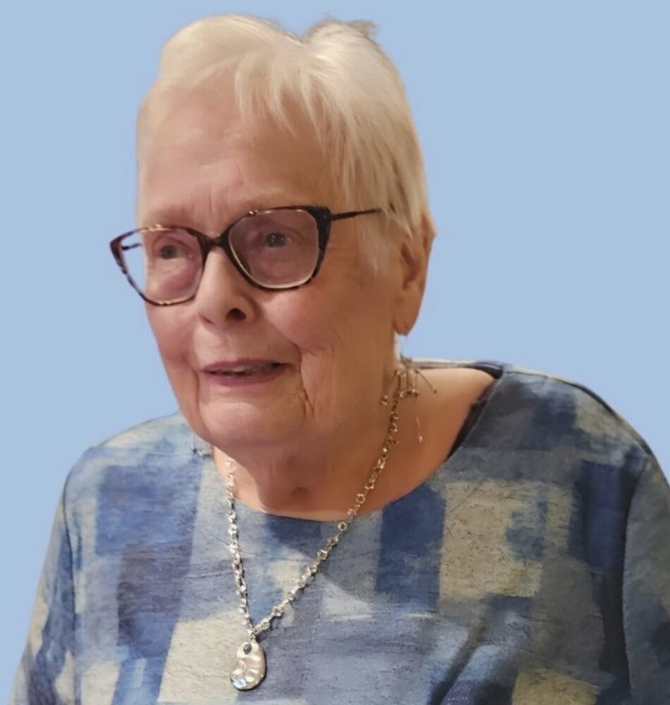 Photo of Leona Mary (Canavan) MANUEL