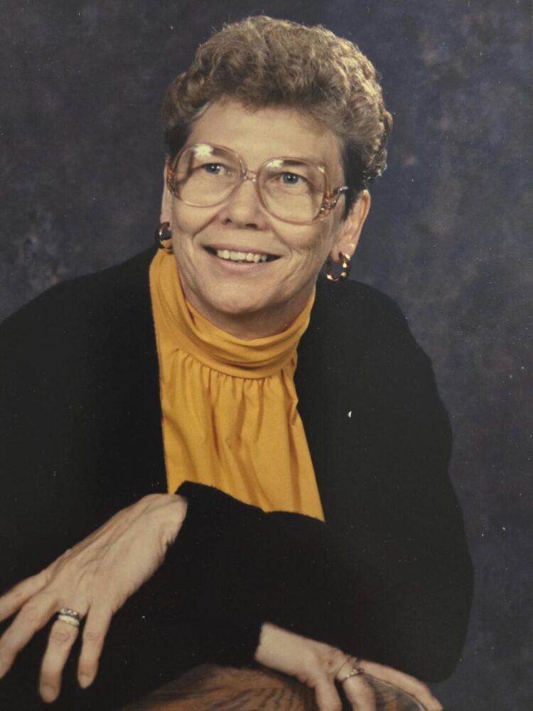 Photo of Carol Christina (Lamb) BROUGHTON