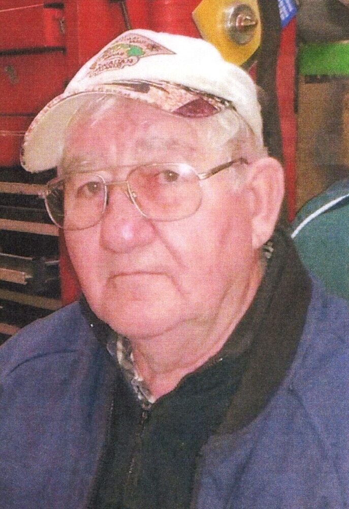 Photo of Robert Joseph 'Bob' (Retired Canada Post) MCMAHON,