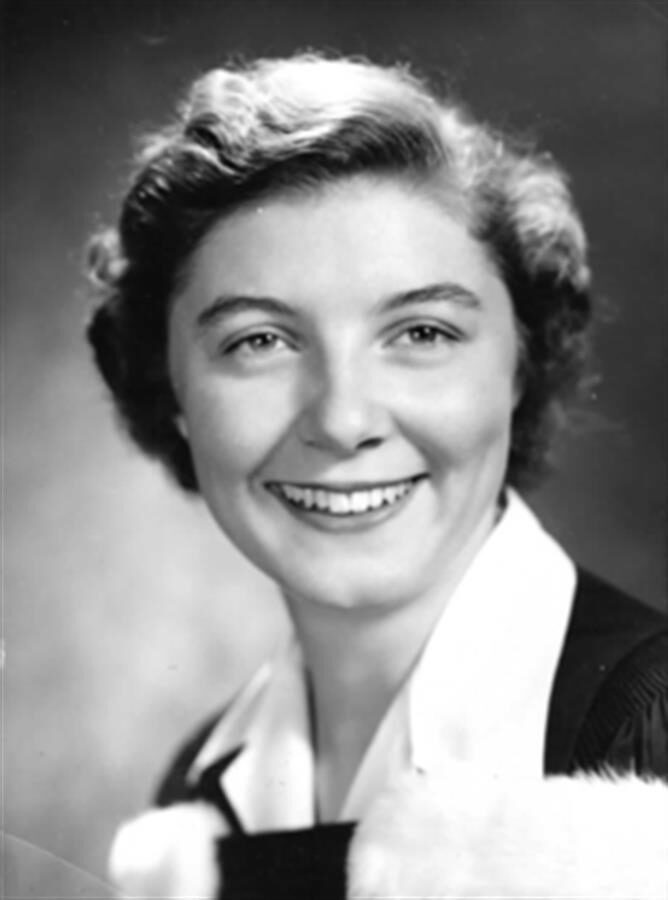 Photo of SHIRLEY JEANNE CORNFIELD