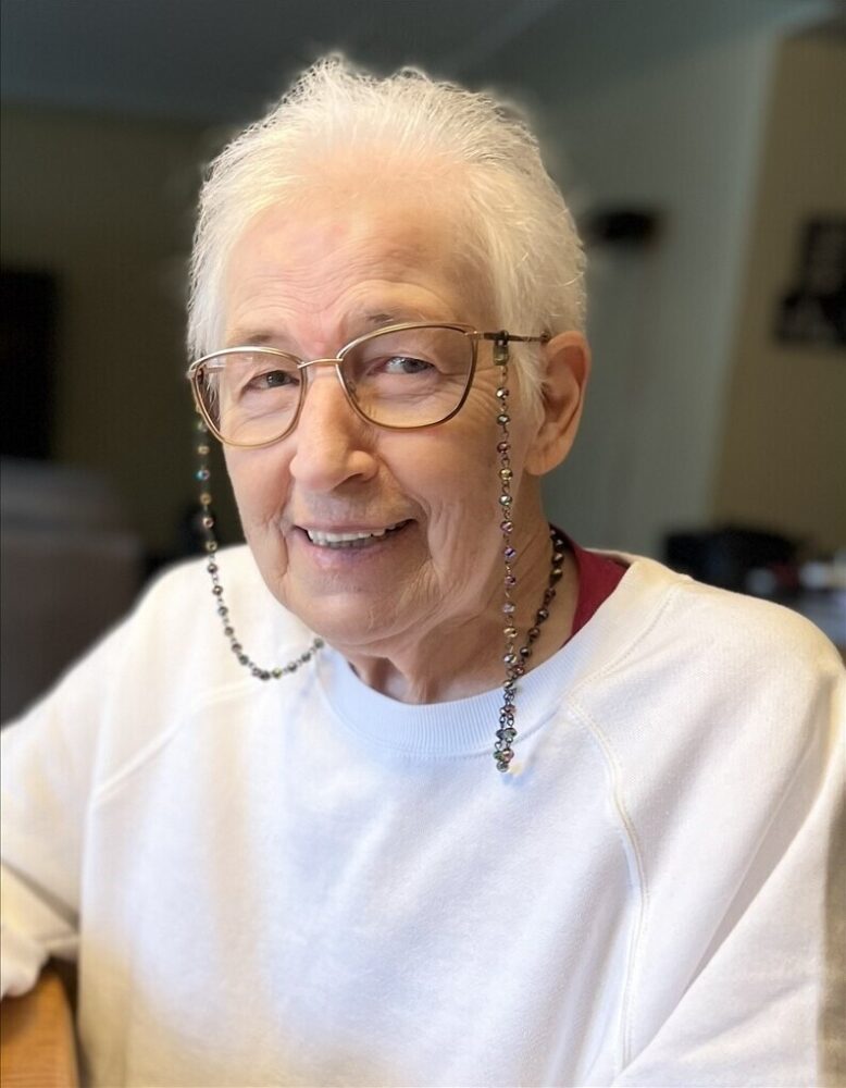 Photo of Carol Ann Gogos (nee Piatkowski)