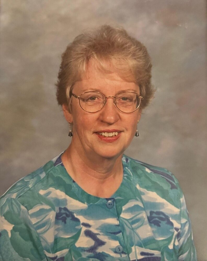 Photo of Helen Robena (née Little, Evans) DENTON