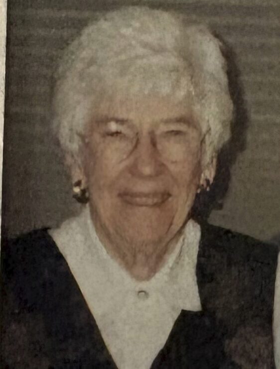 Photo of Shirley Hogg