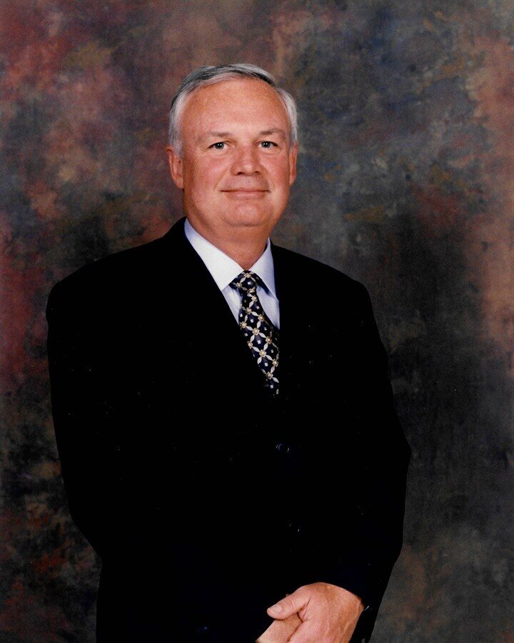 Photo of DAVID PRENTICE