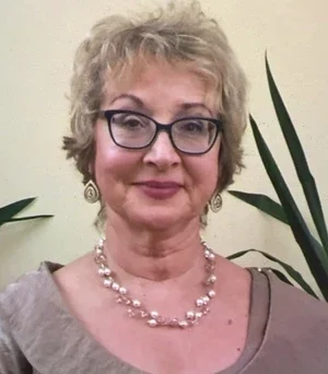 Photo of Teresa (née Glover) BALARDO