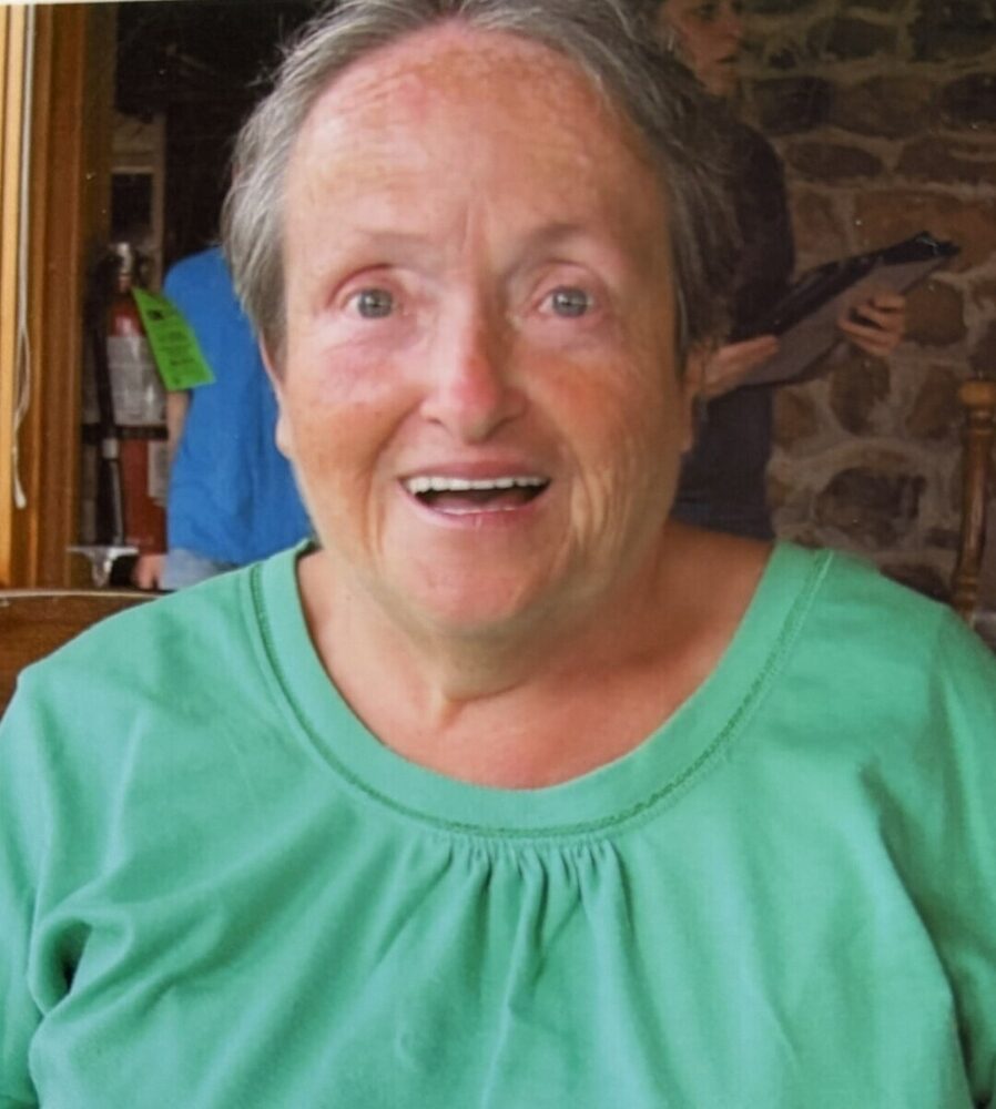 Photo of Linda Dorina Casey