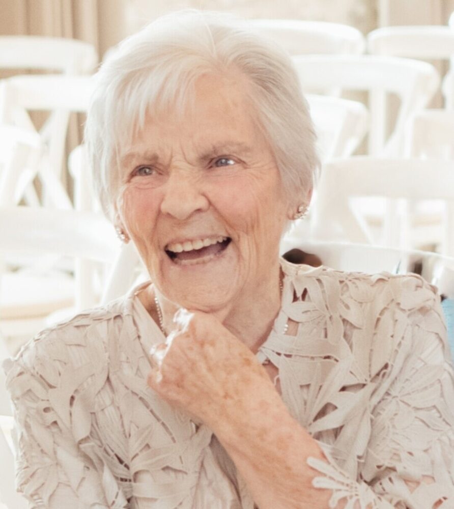 Photo of Betty Louise (née Dunford) WILLIAMS