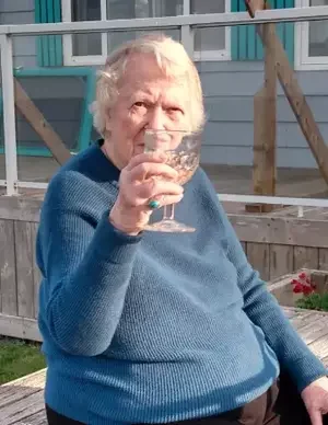 Photo of Barbara J. GRAY