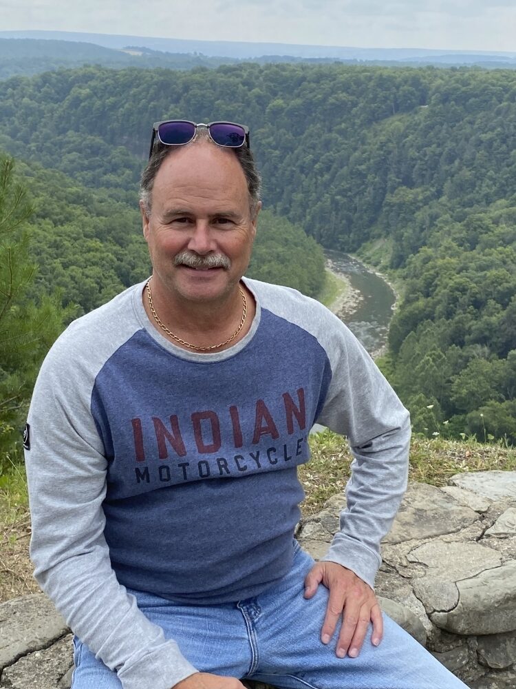 Photo of Steve Creaturo
