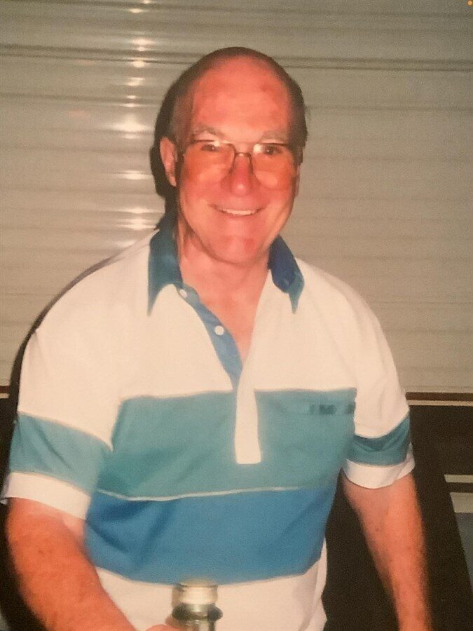 Photo of (William) BRUCE ROBINSON