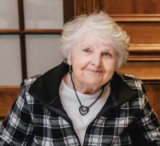 Photo of Rebecca "Gloria" (nee Green) DAUGHARTY