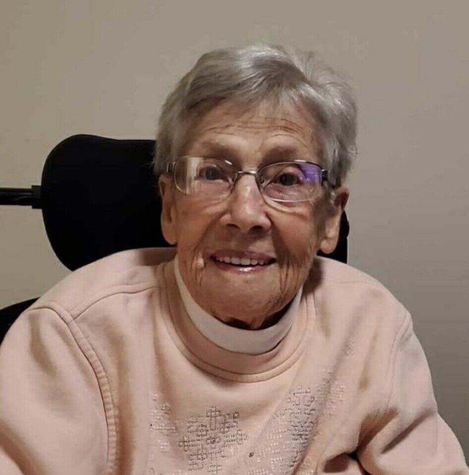 Photo of Evelyn June McCARTY