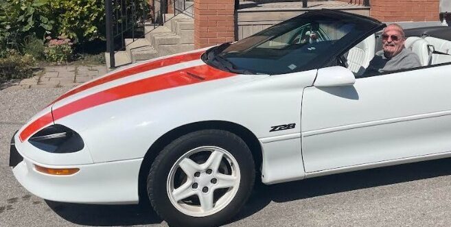 Photo of Douglas (Doug) HOUGHTON