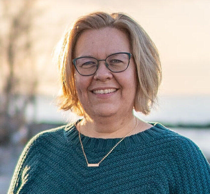 Photo of Kelly Lynn (née Crummer) KARGES