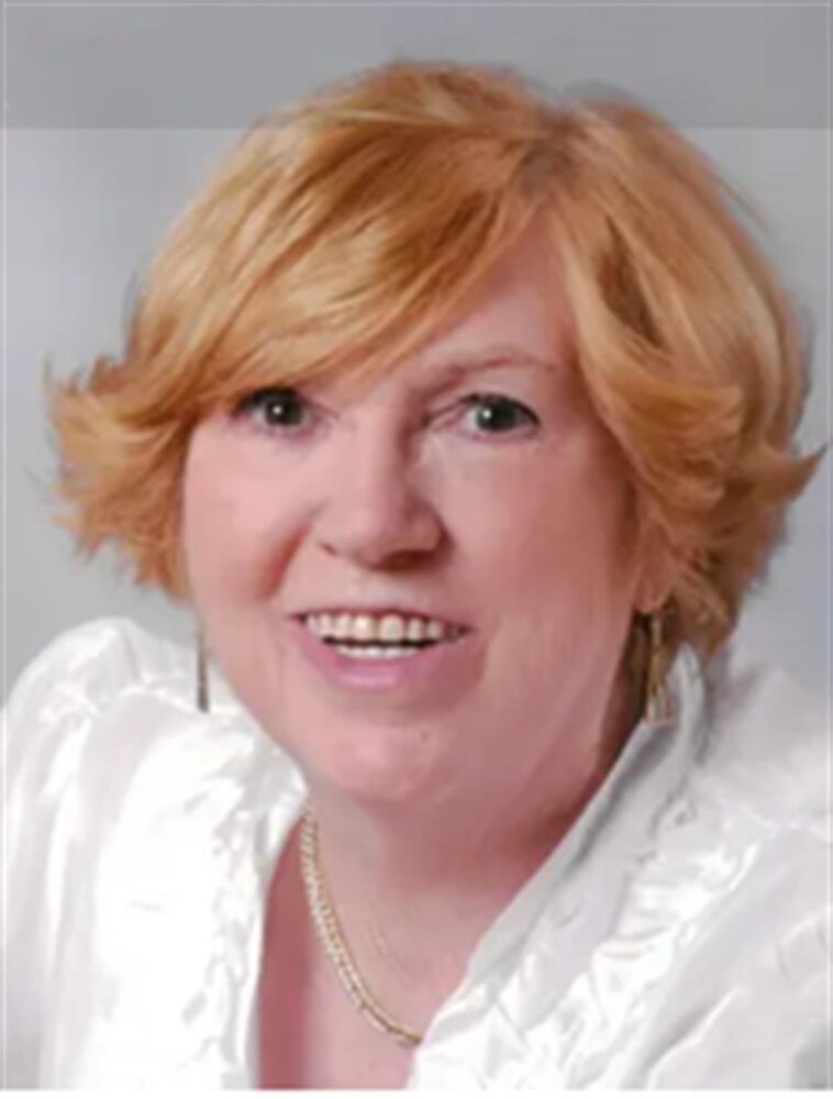 Photo of ELIZABETH "LIZ" PATON