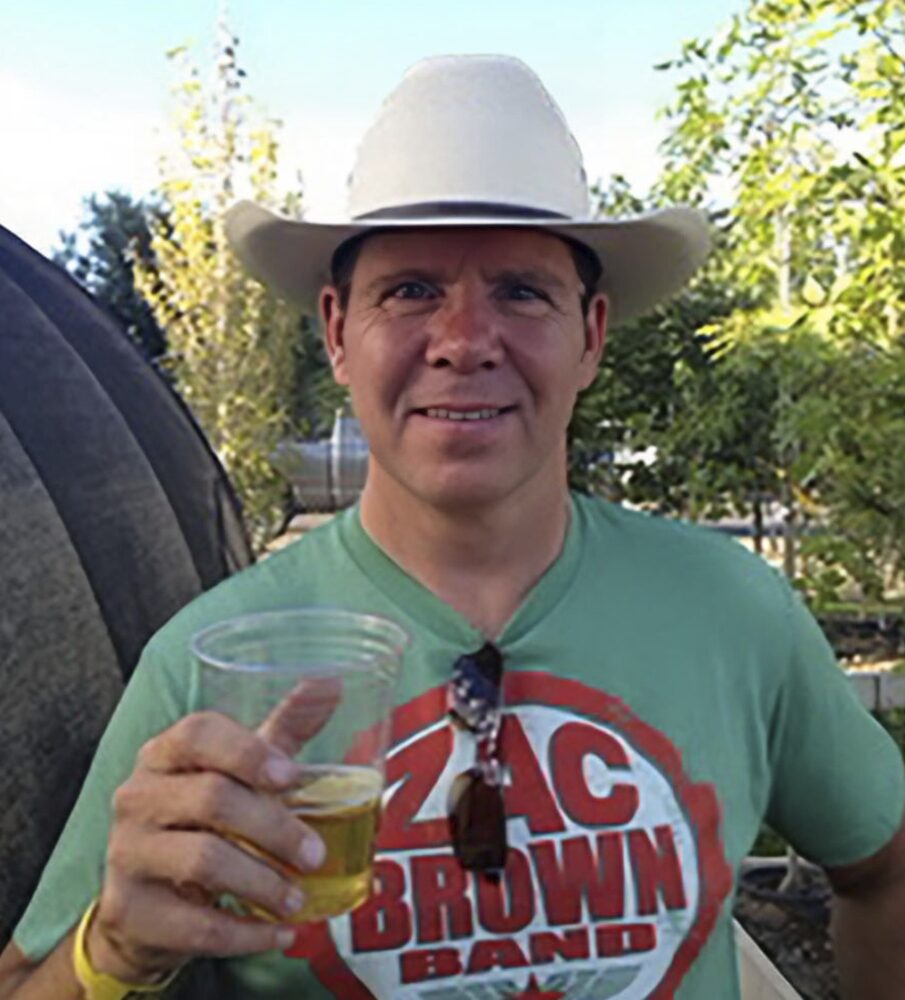 Photo of Dr. Paul Michael HART