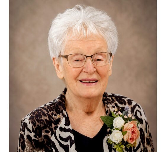 Photo of Reina (née Mast) FEYEN