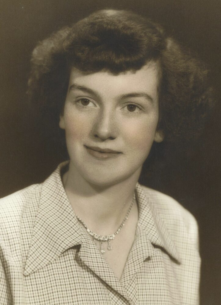 Photo of Barbara Joan SWEETING