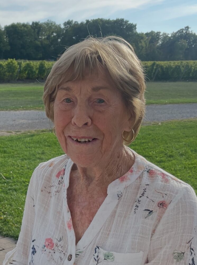 Photo of Mary Eileen (nee Hunter) COUNSELL