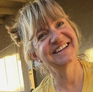 Photo of Sarah Lynn THOMPSON