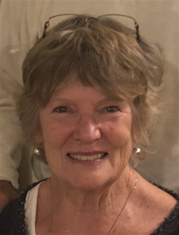 Photo of DONNA VIVIAN ARMSTRONG