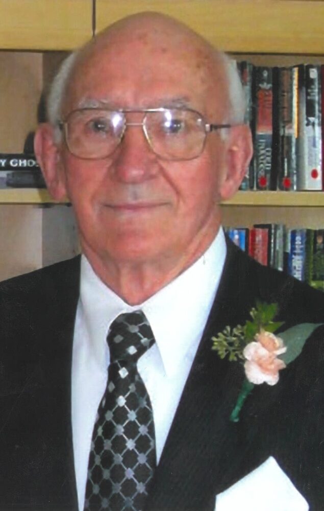 Photo of Charles "Chuck" Elmer GOULD