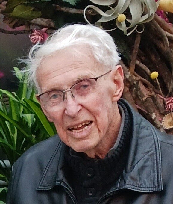 Photo of James "Doug" MACDONALD