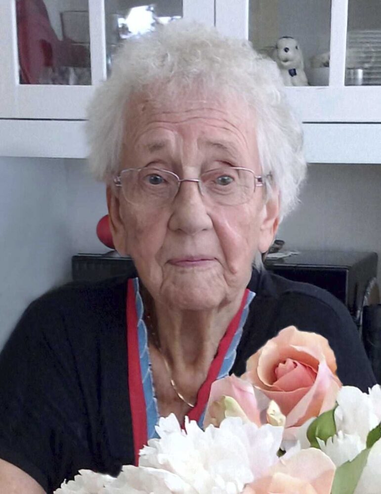 Photo of Ruth Marjorie (nee HUGHES) MCQUADE