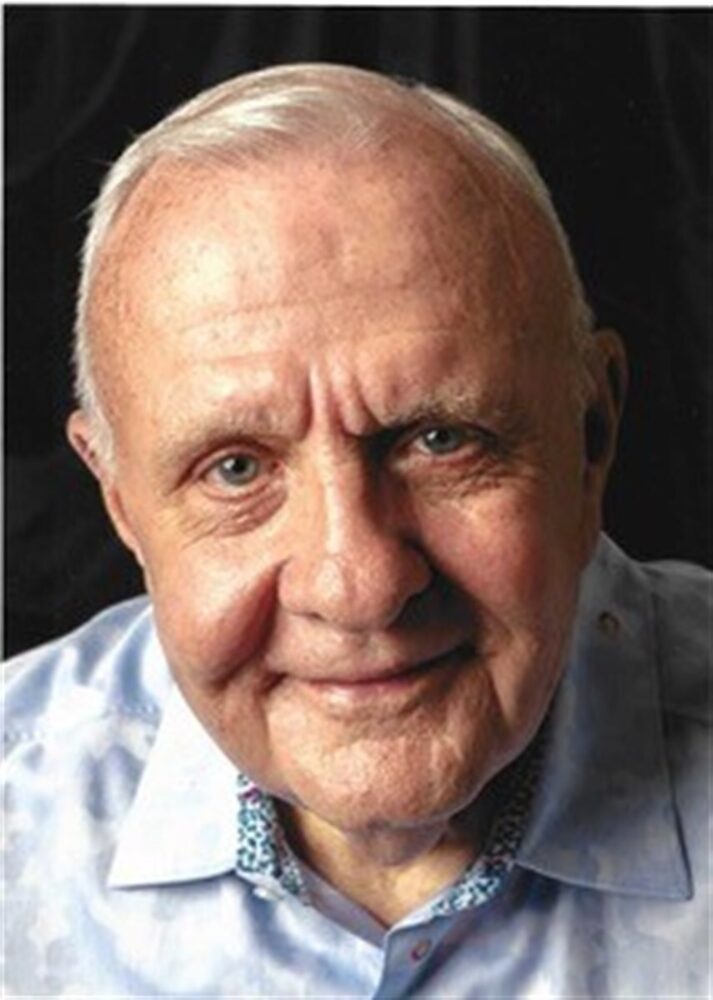 Photo of BARRIE WILFRED MARTIN